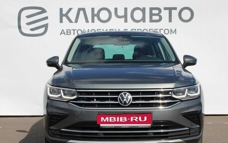 Volkswagen Tiguan II, 2021 год, 3 850 000 рублей, 5 фотография