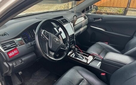Toyota Camry, 2017 год, 2 500 000 рублей, 4 фотография