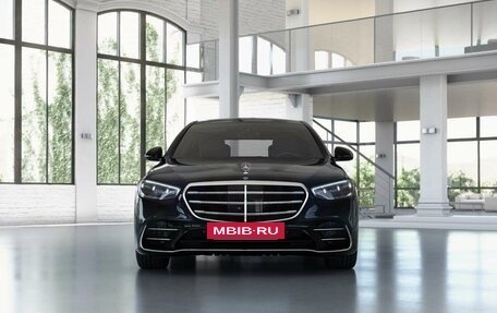 Mercedes-Benz S-Класс, 2023 год, 26 952 236 рублей, 2 фотография