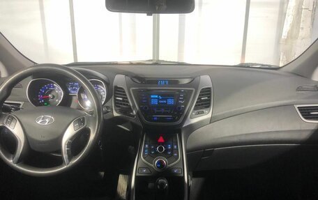 Hyundai Elantra V, 2014 год, 1 279 000 рублей, 13 фотография