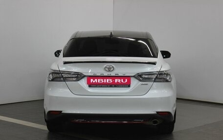 Toyota Camry, 2020 год, 3 361 600 рублей, 6 фотография