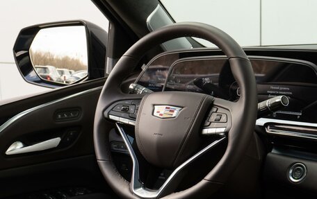 Cadillac Escalade V, 2023 год, 18 850 000 рублей, 10 фотография