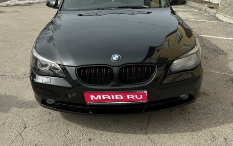 BMW 5 серия, 2004 год, 749 000 рублей, 3 фотография