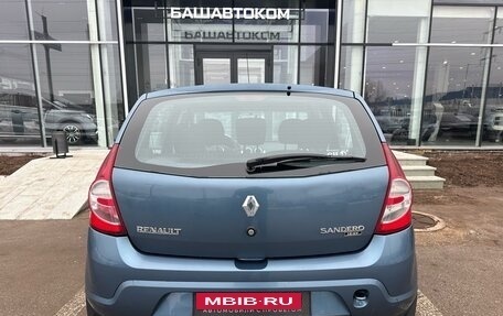 Renault Sandero I, 2011 год, 799 000 рублей, 4 фотография