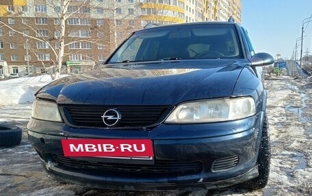 Opel Vectra B рестайлинг, 2001 год, 220 000 рублей, 10 фотография
