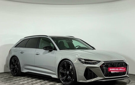 Audi RS 6, 2022 год, 18 800 000 рублей, 3 фотография