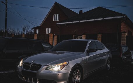 BMW 5 серия, 2004 год, 880 000 рублей, 19 фотография