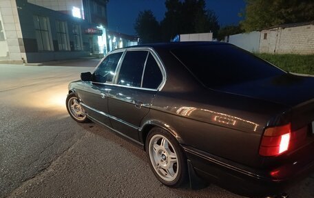 BMW 5 серия, 1988 год, 730 000 рублей, 7 фотография