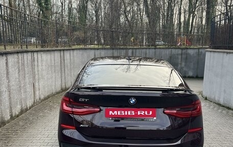 BMW 6 серия, 2018 год, 5 450 000 рублей, 2 фотография