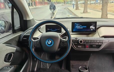 BMW i3 I01 рестайлинг, 2019 год, 3 218 000 рублей, 8 фотография
