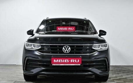 Volkswagen Tiguan II, 2022 год, 3 600 000 рублей, 2 фотография