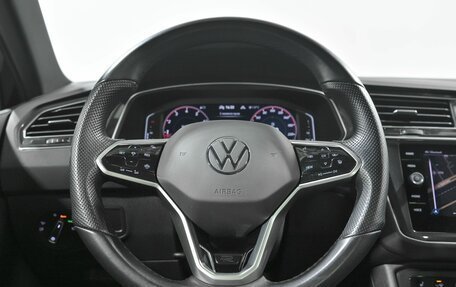 Volkswagen Tiguan II, 2022 год, 3 600 000 рублей, 9 фотография