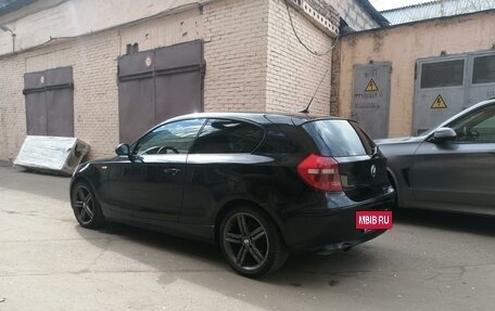 BMW 1 серия, 2008 год, 890 000 рублей, 8 фотография