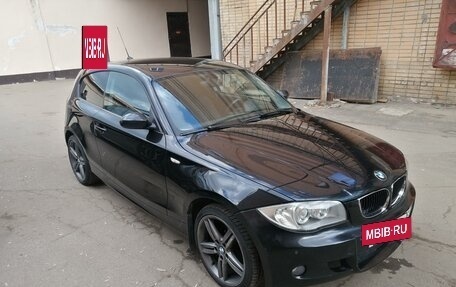 BMW 1 серия, 2008 год, 890 000 рублей, 2 фотография