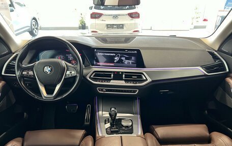BMW X5, 2019 год, 6 180 000 рублей, 10 фотография
