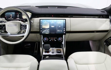 Land Rover Range Rover IV рестайлинг, 2023 год, 26 850 000 рублей, 16 фотография