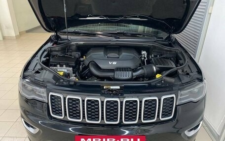 Jeep Grand Cherokee, 2019 год, 4 890 000 рублей, 3 фотография