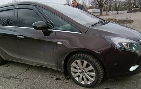 Opel Zafira C рестайлинг, 2013 год, 1 450 000 рублей, 15 фотография
