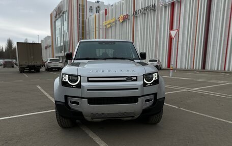 Land Rover Defender II, 2021 год, 5 950 000 рублей, 2 фотография