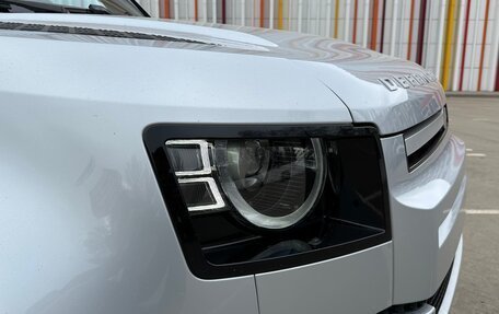 Land Rover Defender II, 2021 год, 5 950 000 рублей, 36 фотография