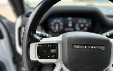 Land Rover Defender II, 2021 год, 5 950 000 рублей, 30 фотография