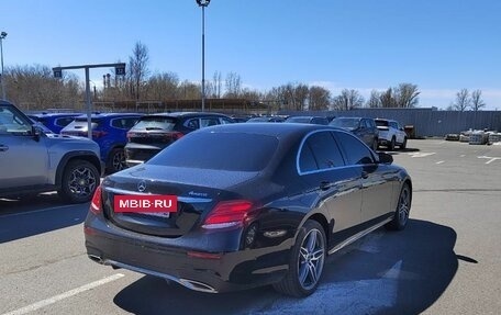 Mercedes-Benz E-Класс, 2018 год, 3 489 000 рублей, 4 фотография