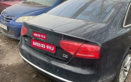 Audi A8, 2011 год, 1 300 000 рублей, 4 фотография