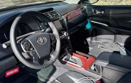 Toyota Camry, 2012 год, 1 540 000 рублей, 9 фотография