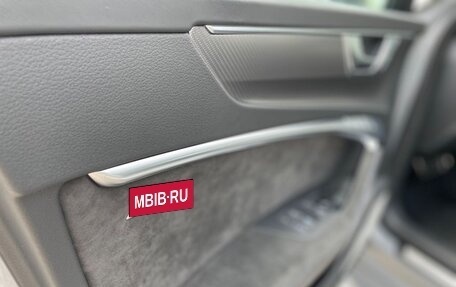 Audi RS 6, 2021 год, 11 895 990 рублей, 6 фотография