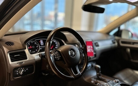 Volkswagen Touareg III, 2017 год, 4 400 000 рублей, 11 фотография