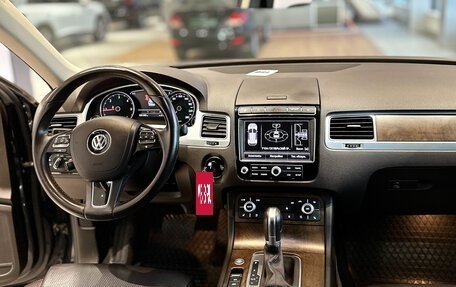 Volkswagen Touareg III, 2017 год, 4 400 000 рублей, 9 фотография