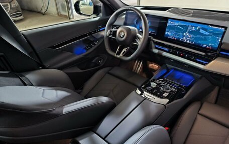 BMW 5 серия, 2023 год, 10 900 000 рублей, 11 фотография