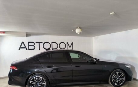 BMW 5 серия, 2023 год, 10 900 000 рублей, 4 фотография
