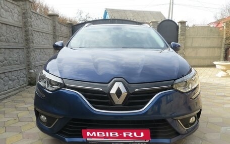 Renault Megane IV, 2018 год, 1 537 000 рублей, 2 фотография