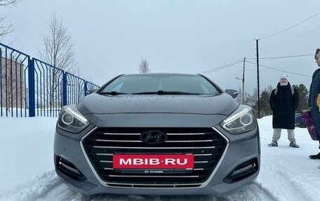Hyundai i40 I рестайлинг, 2015 год, 1 200 000 рублей, 1 фотография