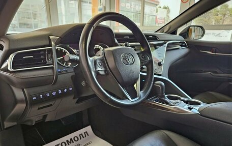 Toyota Camry, 2019 год, 3 675 000 рублей, 18 фотография