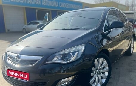 Opel Astra J, 2011 год, 1 100 000 рублей, 2 фотография