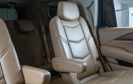 Cadillac Escalade IV, 2016 год, 5 500 000 рублей, 19 фотография