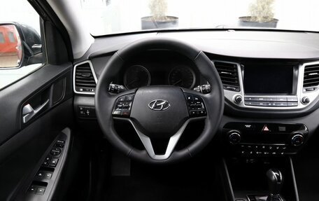 Hyundai Tucson III, 2017 год, 2 300 000 рублей, 17 фотография