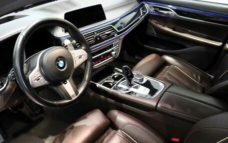 BMW 7 серия, 2019 год, 6 400 000 рублей, 10 фотография