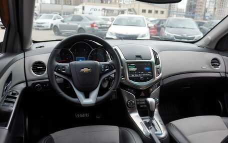 Chevrolet Cruze II, 2013 год, 968 000 рублей, 6 фотография