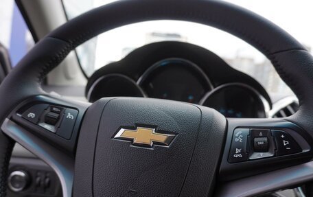 Chevrolet Cruze II, 2013 год, 968 000 рублей, 13 фотография