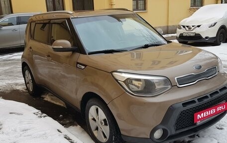 KIA Soul II рестайлинг, 2014 год, 1 050 000 рублей, 2 фотография