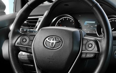 Toyota Camry, 2018 год, 3 049 000 рублей, 17 фотография