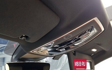 Audi A8, 2021 год, 6 582 176 рублей, 15 фотография
