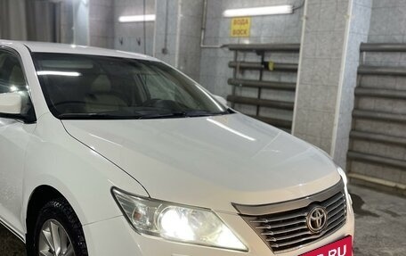 Toyota Camry, 2014 год, 1 850 000 рублей, 4 фотография