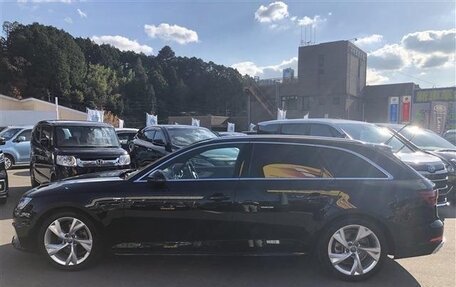 Audi A4, 2019 год, 1 650 000 рублей, 9 фотография