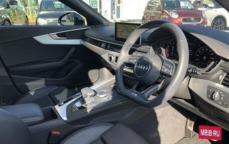 Audi A4, 2019 год, 1 650 000 рублей, 11 фотография
