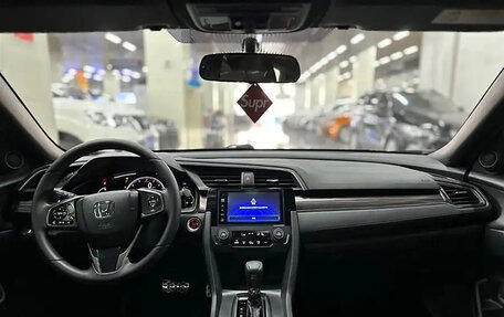 Honda Civic IX, 2021 год, 1 750 000 рублей, 8 фотография