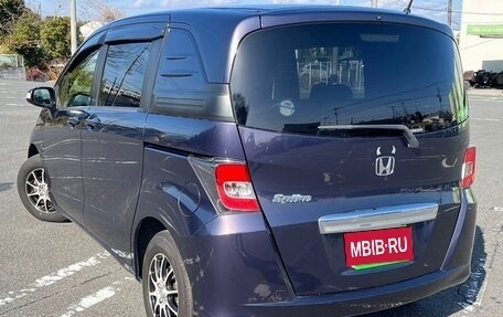 Honda Freed I, 2014 год, 991 000 рублей, 11 фотография
